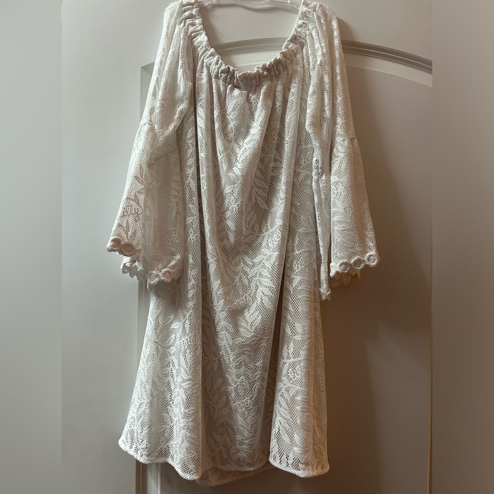 Lilly Pulitzer lace dress